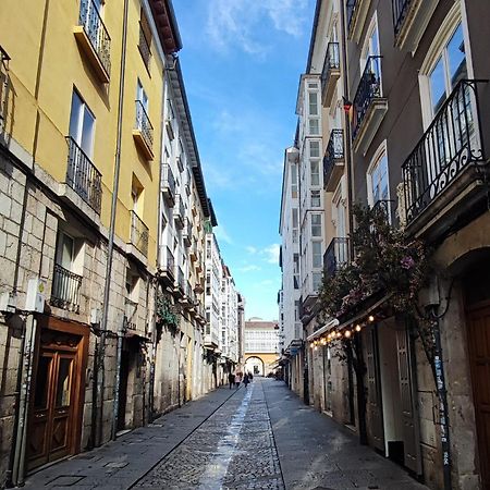 Apartamento Monasterio Centro Historico Burgo Exterior foto
